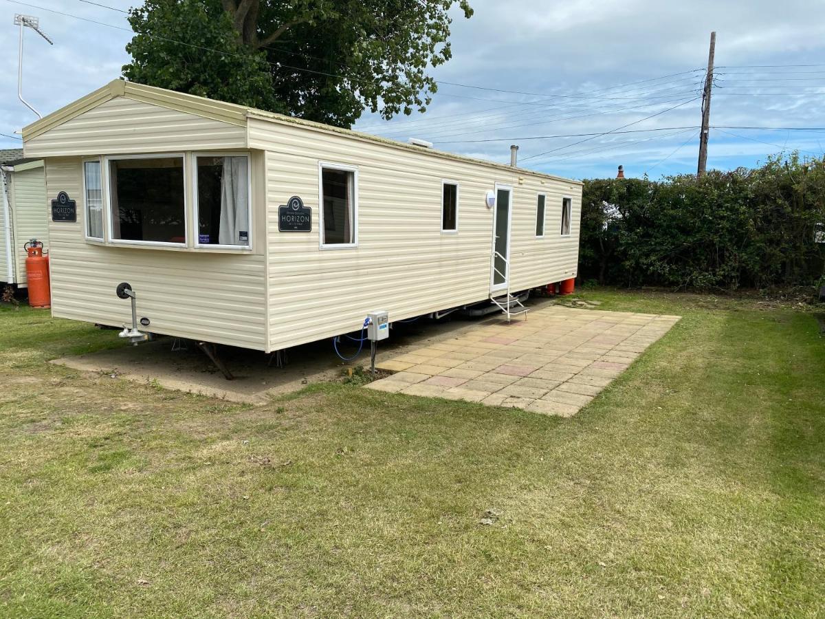 3 Bed 8 Berth Caravan In California Cliffs - M1 Great Yarmouth Luaran gambar