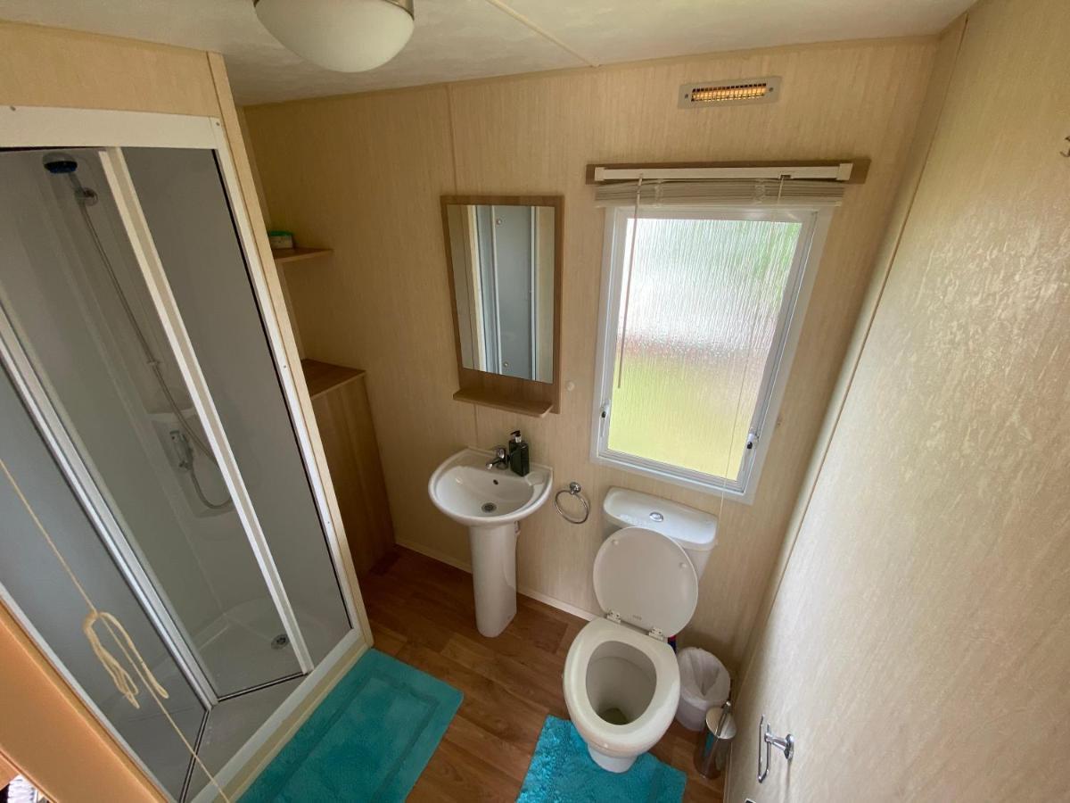 3 Bed 8 Berth Caravan In California Cliffs - M1 Great Yarmouth Luaran gambar