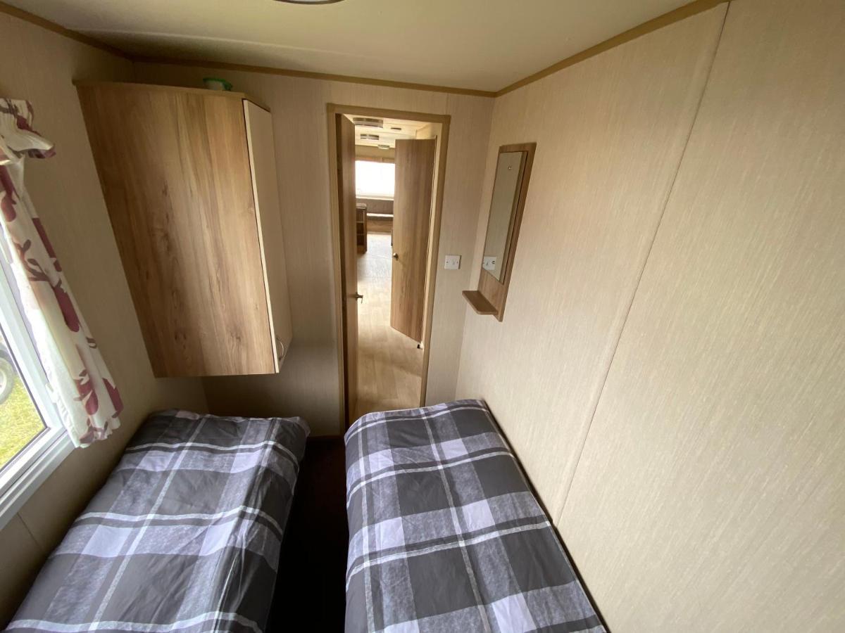 3 Bed 8 Berth Caravan In California Cliffs - M1 Great Yarmouth Luaran gambar